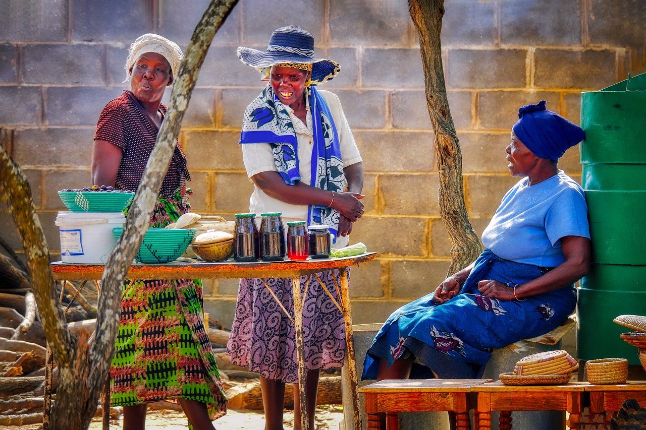 women, market, african, scene, talk, table, adults, people, life, outdoors, lifestyle, africa, african, african, african, african, african, talk, people, africa, africa - pharmacopée africaine